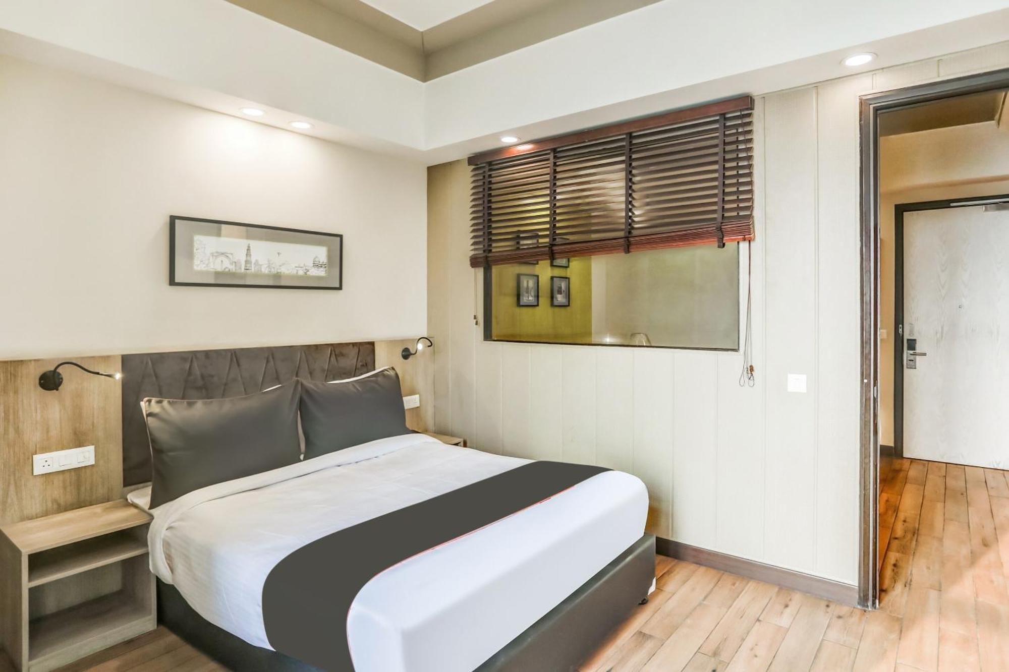 Collection O Limewood Stay Gurgaon Exteriör bild